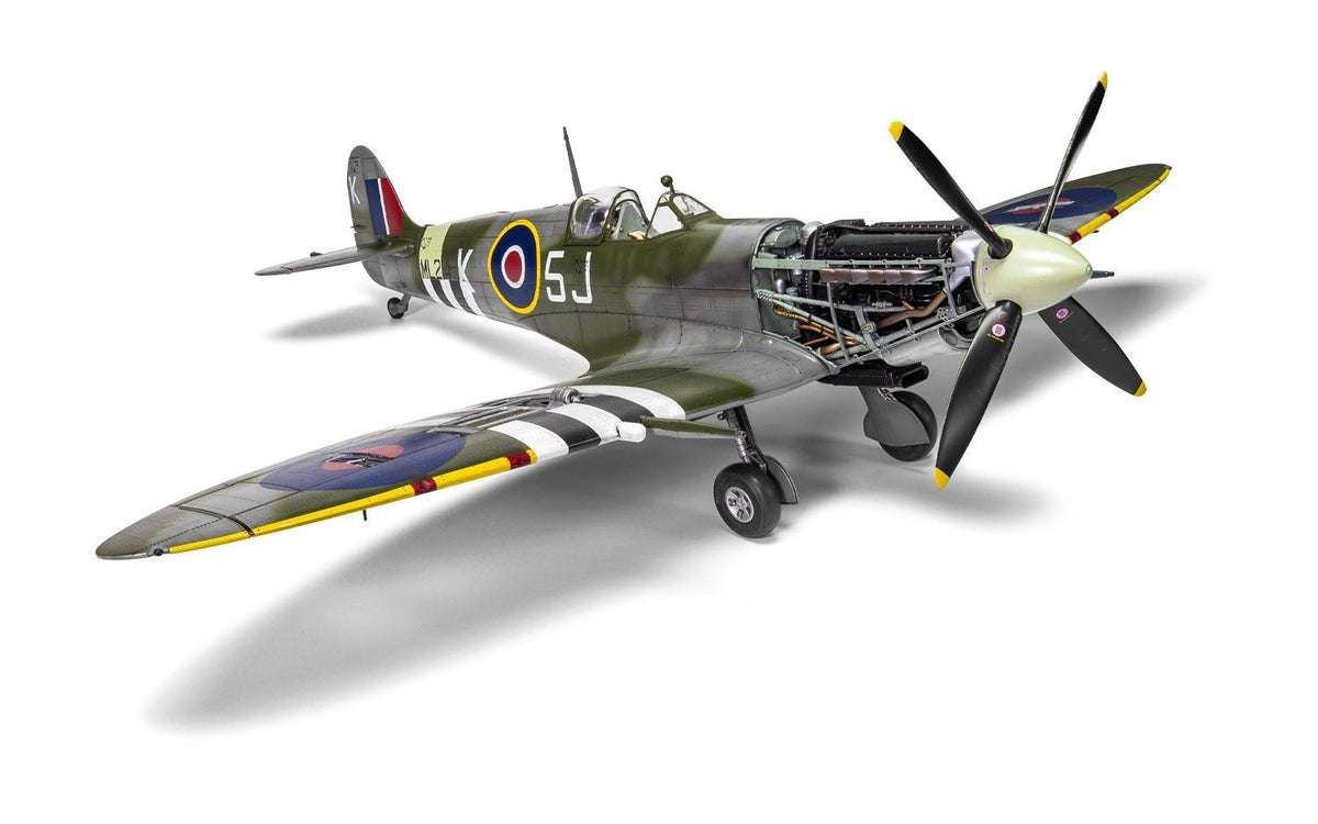 1/24 aircraft