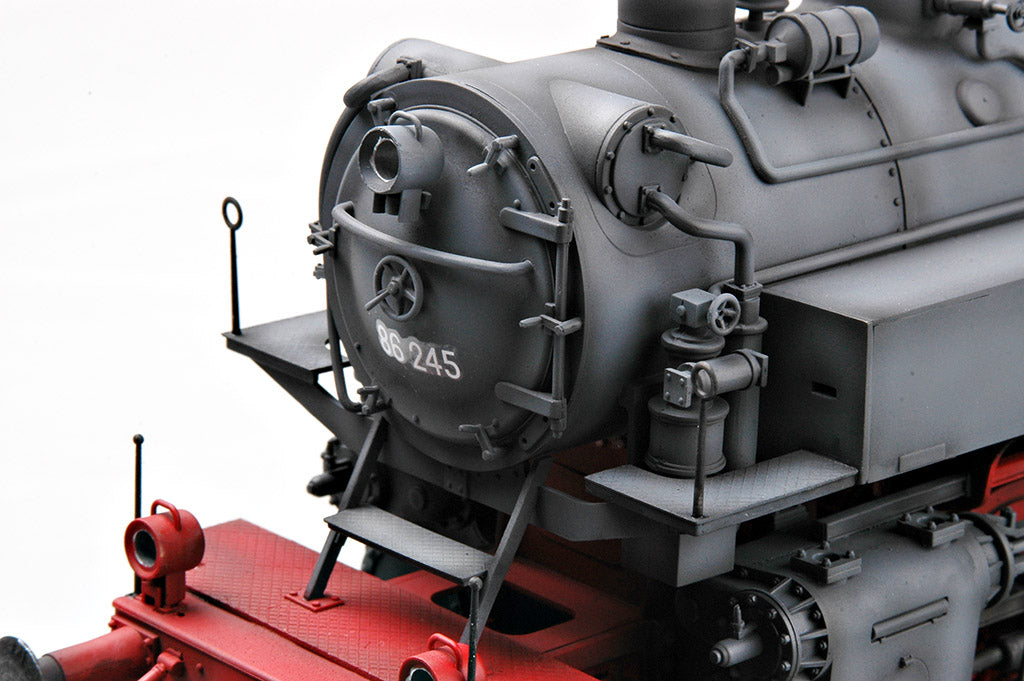 Trumpeter 1/35 Scale BR86 Steam Locomotive Plastic Model 00217 NZ Stock