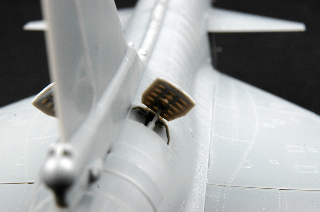 Trumpeter 1/48 Scale PLAAF J-10B Vigorous Dragon Fighter 02848 Plastic Model Kit NZ Stock