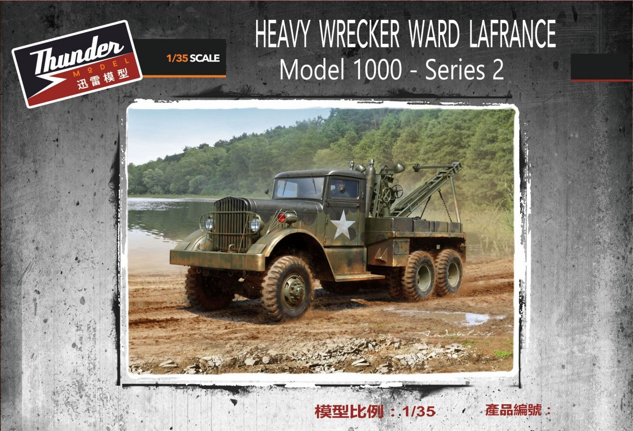 Thunder Model 1:35 scale US Heavy Wrecker Ward LaFrance M1000 - Series 2 scale model kit