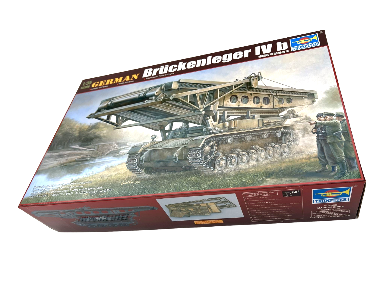 German Brückenleger IV b 1:35 Scale Model Kit by Trumpeter No. 00390