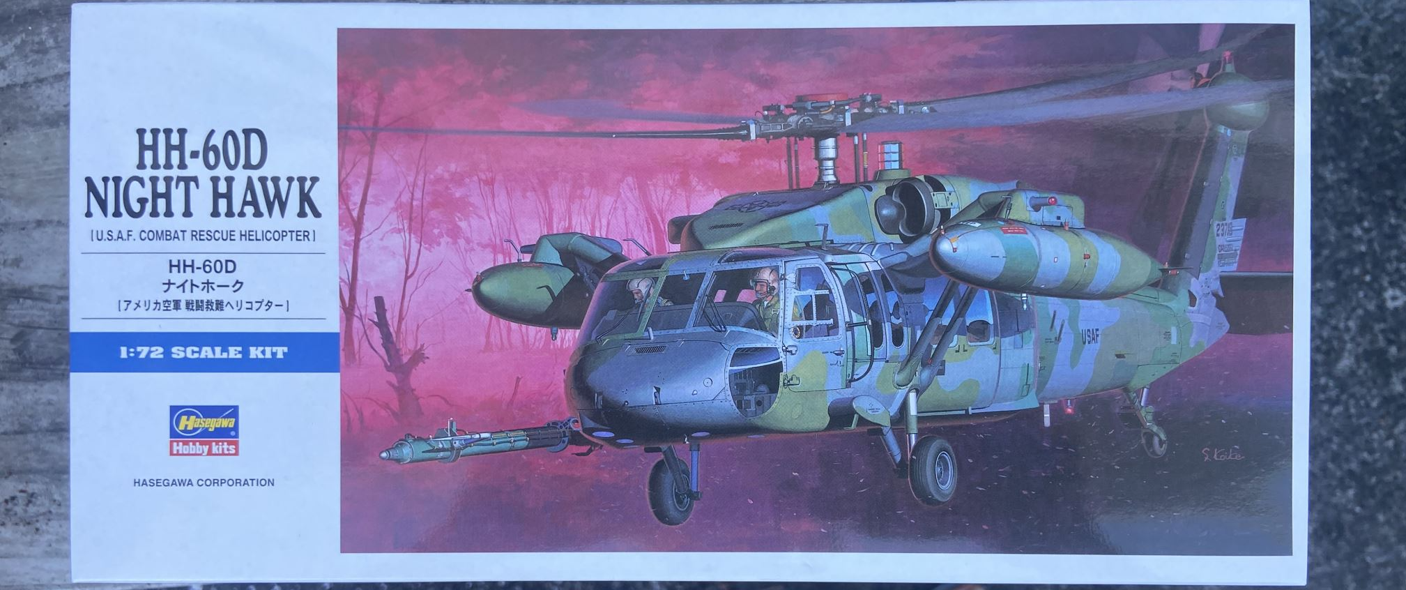 Hasegawa 1/72 Scale HH-60D Night Hawk U.S.A.F. Combat Rescue Helicopter Plastic Model 00437 NZ Stock
