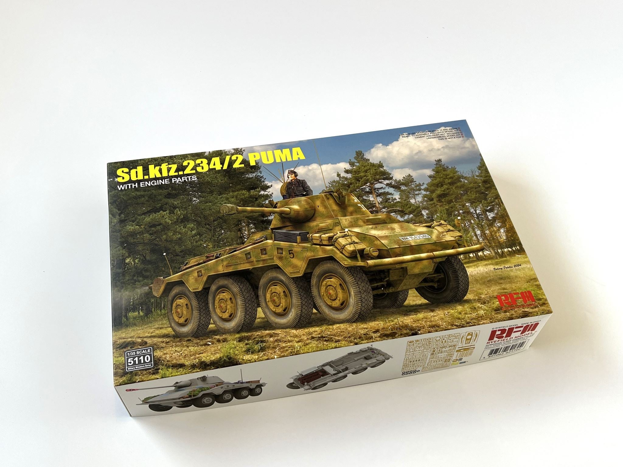 Rye Field 1/35 Sd.Kfz. 234/2 Puma w/ Engine Parts – RM-5110