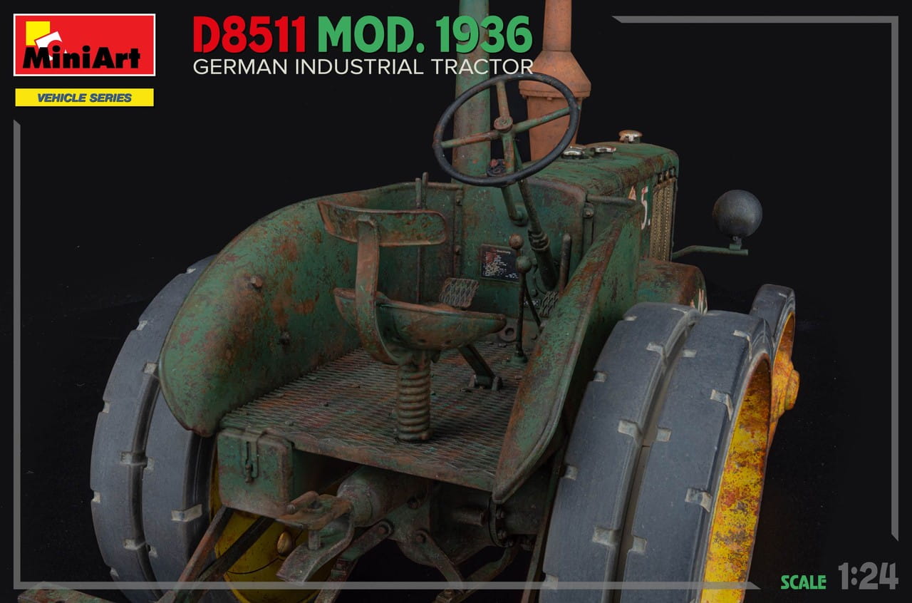 Miniart 24005 - 1:24 D8511 Mod. 1936 German Industrial Tractor