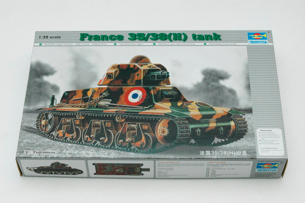 Trumpeter 1/35 French Hotchkiss 35/38(H) Tank – No. 00351