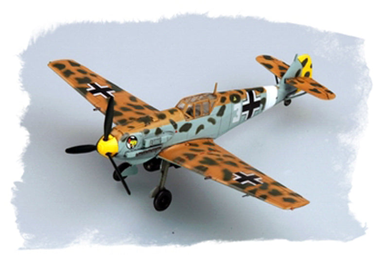 HobbyBoss 1/72 Bf 109E-4/Trop Easy Assembly WWII Fighter (No. 80261)