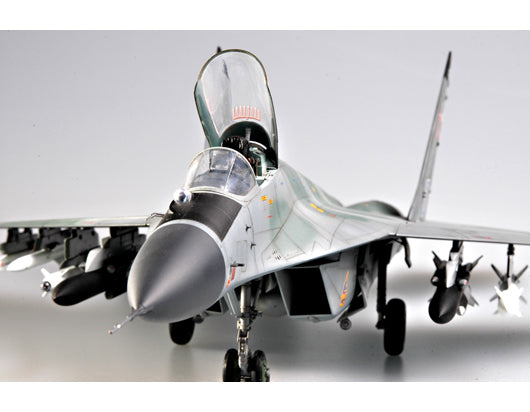 Trumpeter 1/32 Russian MiG-29M Fulcrum Fighter (No. 02238)