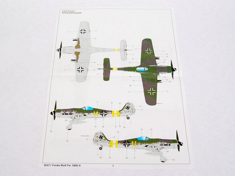 Trumpeter 1/24 Scale Focke-Wulf Fw190 D-9 02411 Plastic Model Kit