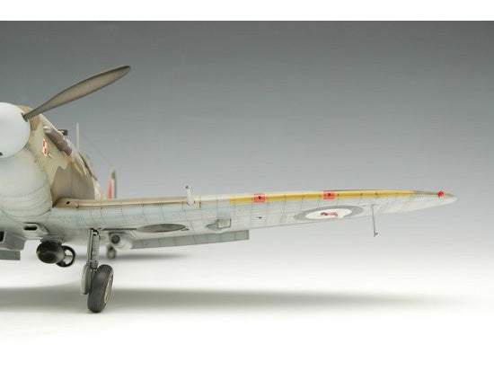 Trumpeter 1/24 Scale Supermarine Spitfire Mk.Vb 02403 Plastic Model Kit