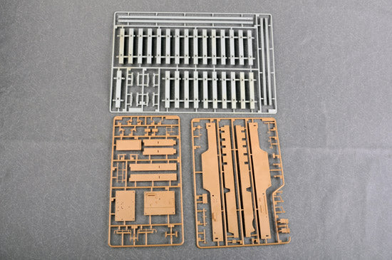 Trumpeter 1/35 Mörser Karl-Gerät 040/041 Initial Version on Railway Transport Carrier WWII Heavy Mortar Kit 00208
