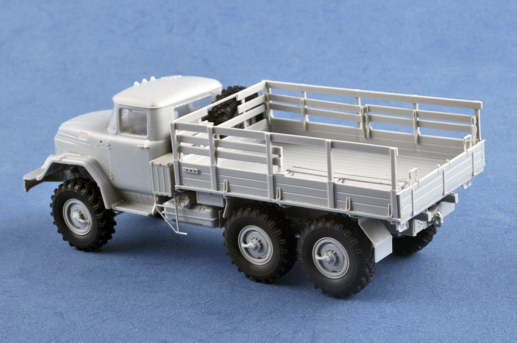 Trumpeter 1/35 Russian ZiL-131 (No. 01031)