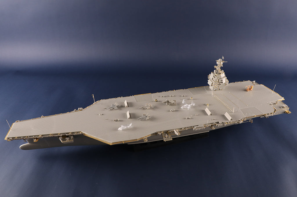 Trumpeter 1/350 USS Gerald R. Ford CVN-78 – Supercarrier Kit 05638