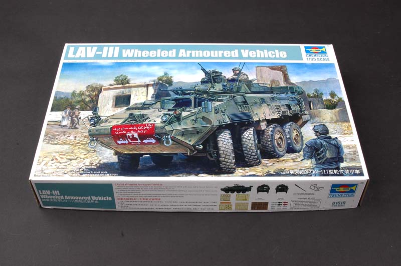 Trumpeter 1/35 Canadian LAV-III 8x8 Armoured Vehicle Kit 01519