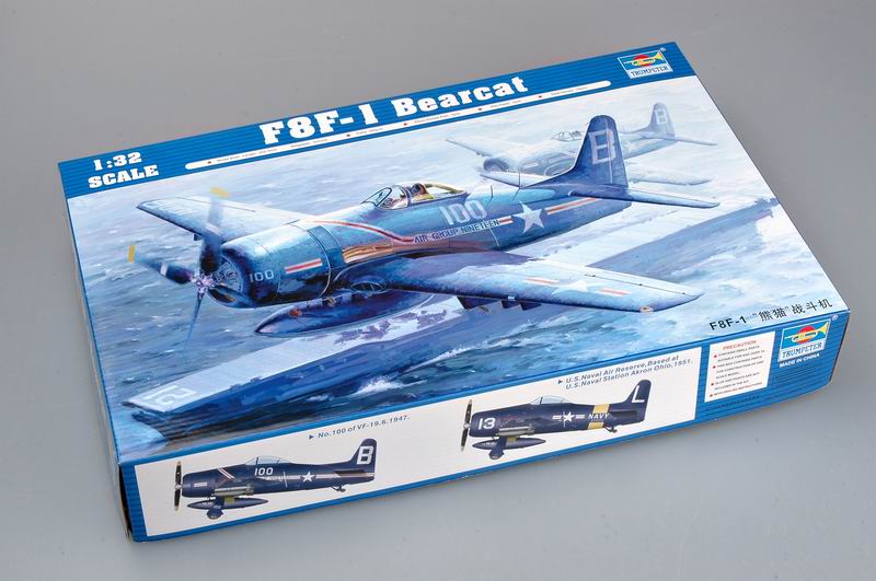Trumpeter 1/32 F8F-1 Bearcat U.S. Navy WWII Fighter Aircraft Model Kit 02247