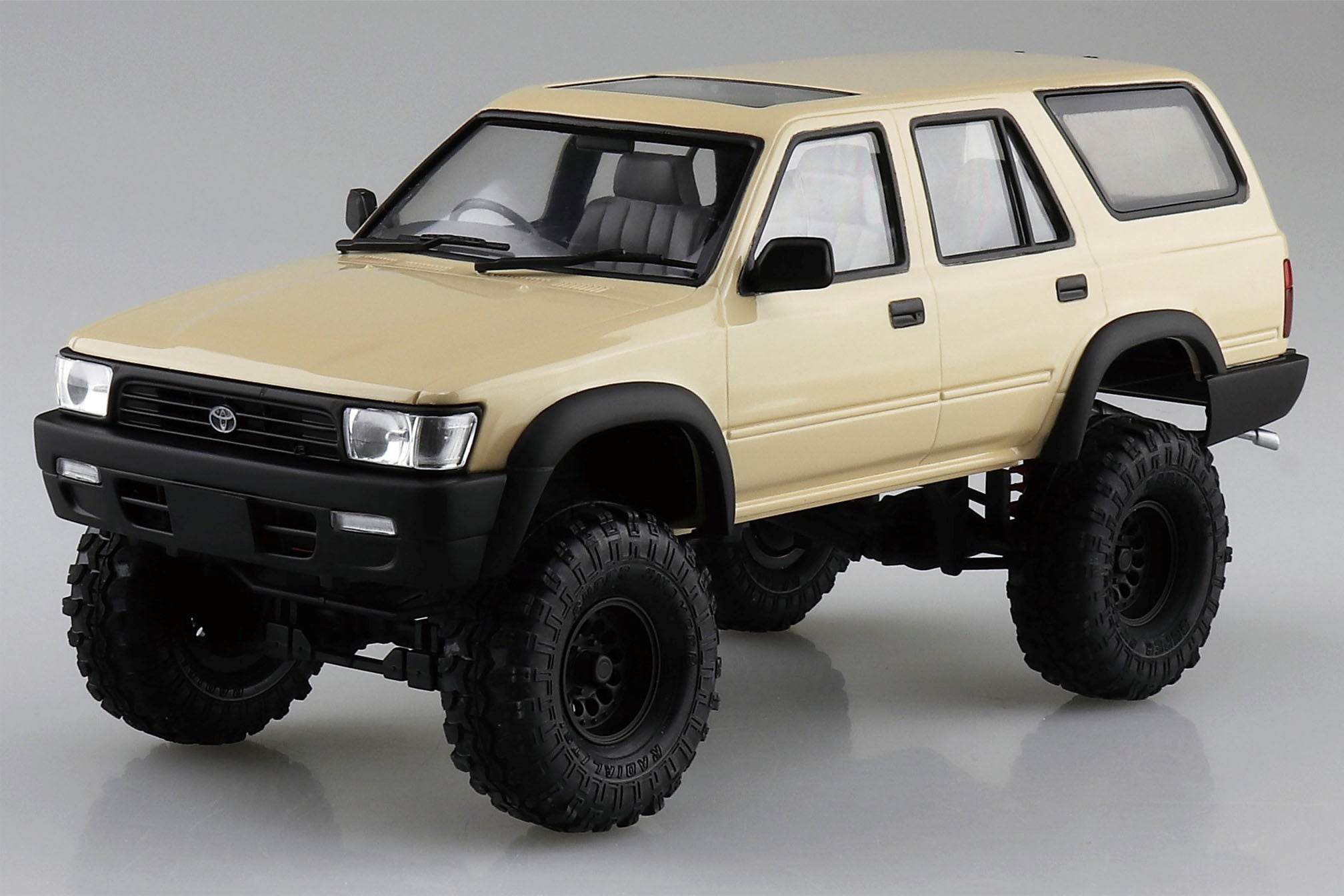 Aoshima 1/24 Tuned Car VZN130G Hilux Surf Lift-up '91 (Kit 069912)