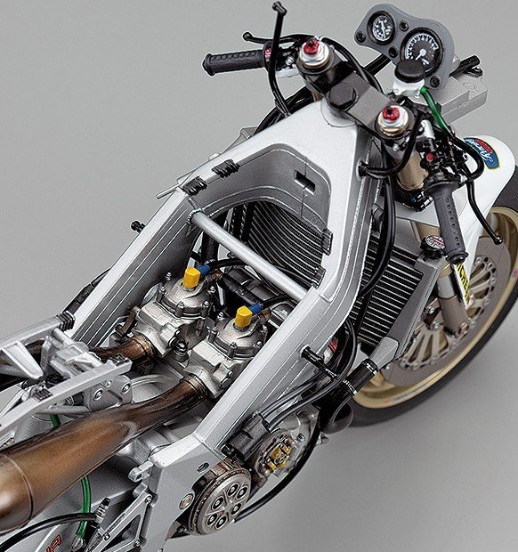 Hasegawa 1/12 Scale Honda NSR500 1989 WGP500 Champion Plastic Model Motorcycle Kit 21504