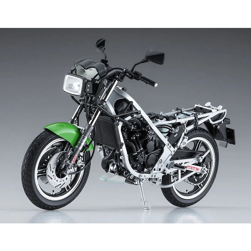 Hasegawa 1/12 Scale Kawasaki KR250 (KR250A) 1984 Plastic Model Motorcycle Kit 21512