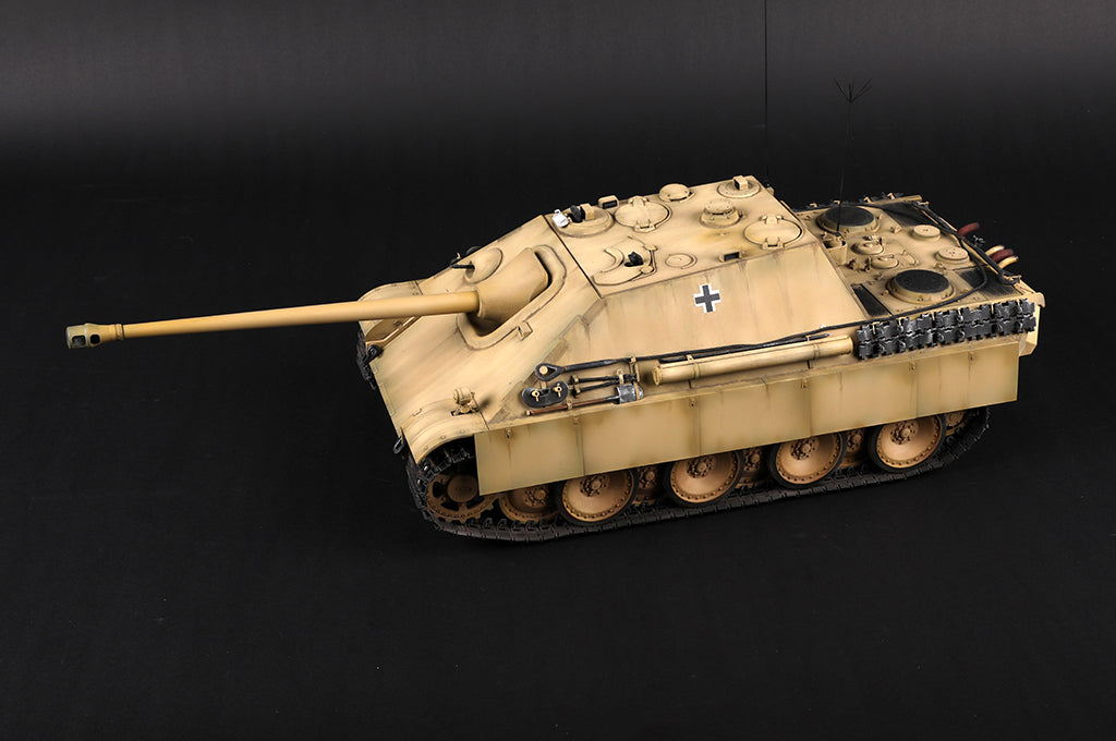 Trumpeter 1/16 Sd.Kfz.173 Jagdpanther Early Version 00934 Full Interior WWII German Tank Destroyer Model Kit NZ Stock