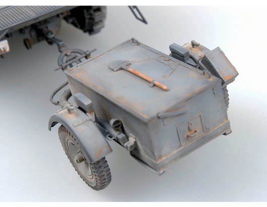 Trumpeter 1/35 Scale German 2cm Flakvierling 38 auf Selbstfahrlafette (Sd.Kfz.7/1 Early) w/ Sd.Anhanger 51 01523 Plastic Model Kit NZ Stock
