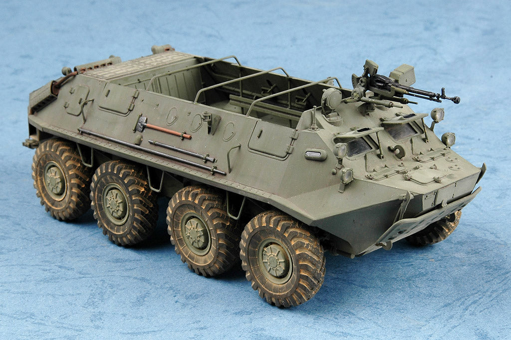 Trumpeter 1/35 Russian BTR-60P APC 01542 Soviet 8x8 Amphibious Armoured Personnel Carrier Military Vehicle Plastic Model Kit NZ Stock