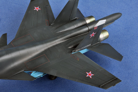 Trumpeter 1/72 Russian Su-34 Fullback Fighter-Bomber 01652 Sukhoi Modern Russian Air Force Twin-Engine Strike Aircraft Plastic Model Kit NZ Stock