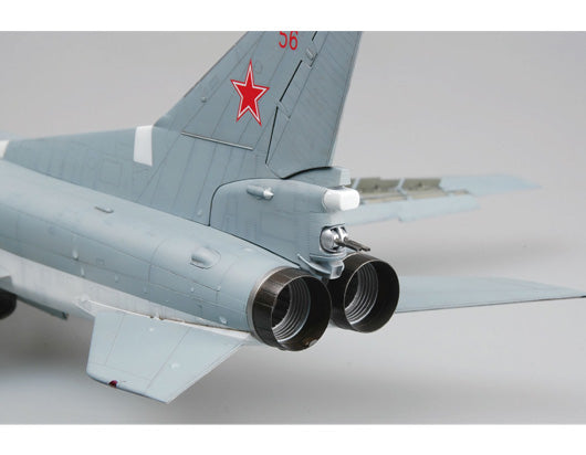 Trumpeter 1/72 Scale Tu-22M2 Backfire B Strategic Bomber 01655 Plastic Model Kit NZ Stock