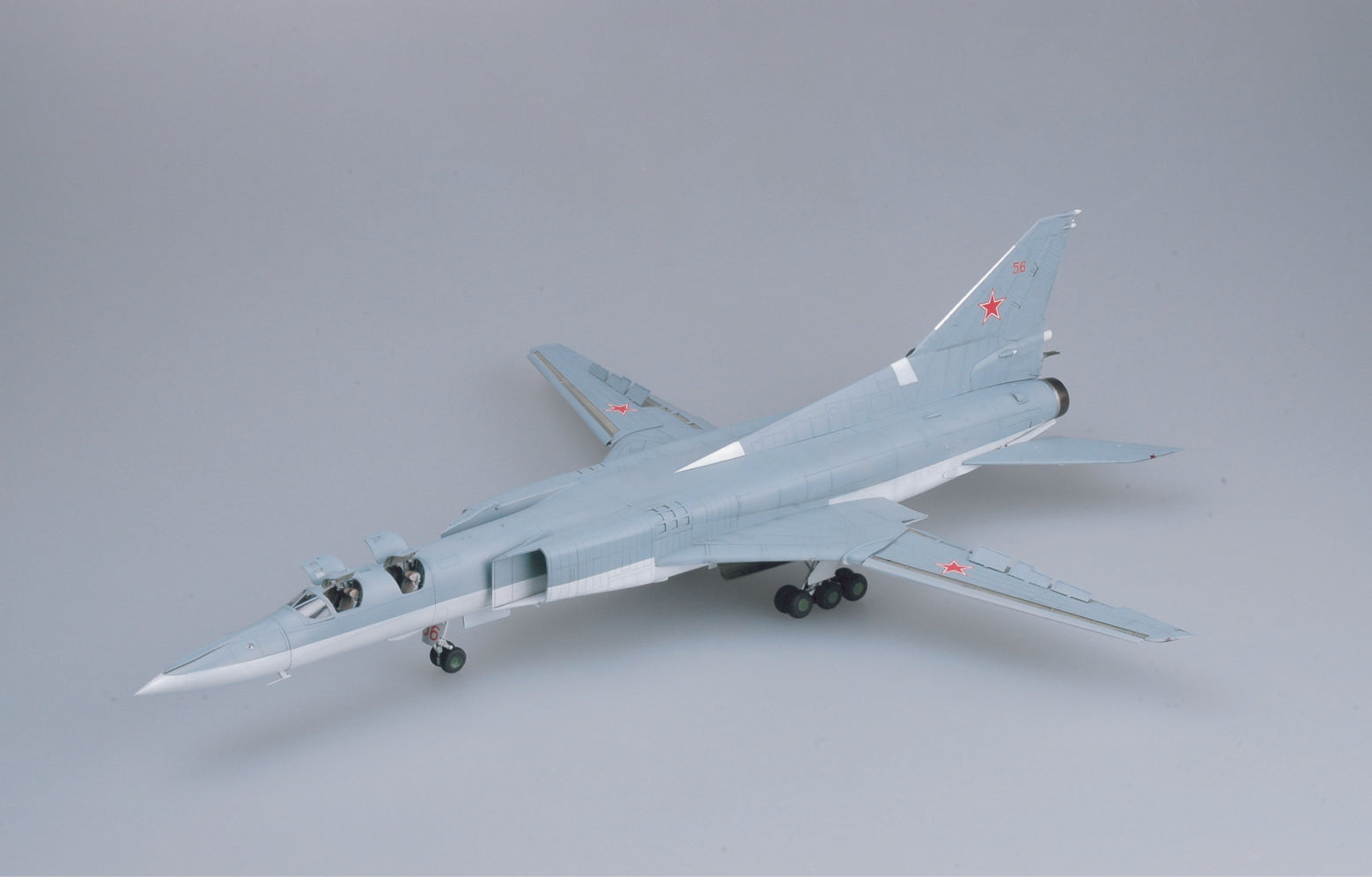 Trumpeter 1/72 Scale Tu-22M2 Backfire B Strategic Bomber 01655 Plastic Model Kit NZ Stock