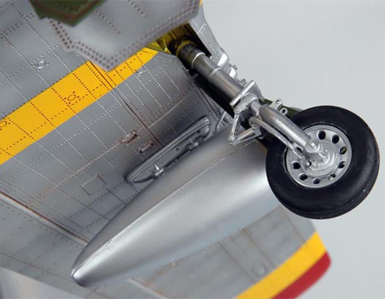 Trumpeter 1/32 P-51D Mustang IV 02275 WWII RAF British Fighter Aircraft Model Kit NZ Stock