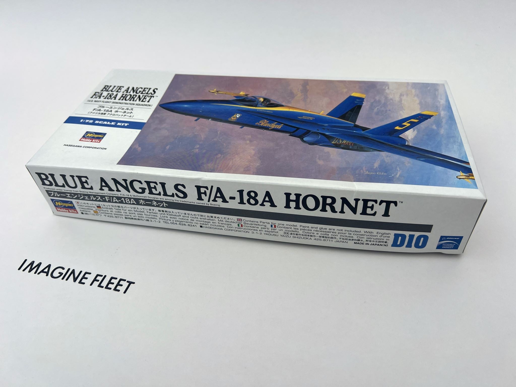 Hasegawa 1/72 Blue Angels F/A-18A Hornet – U.S. Navy Flight Demonstration Jet (Kit 00440)