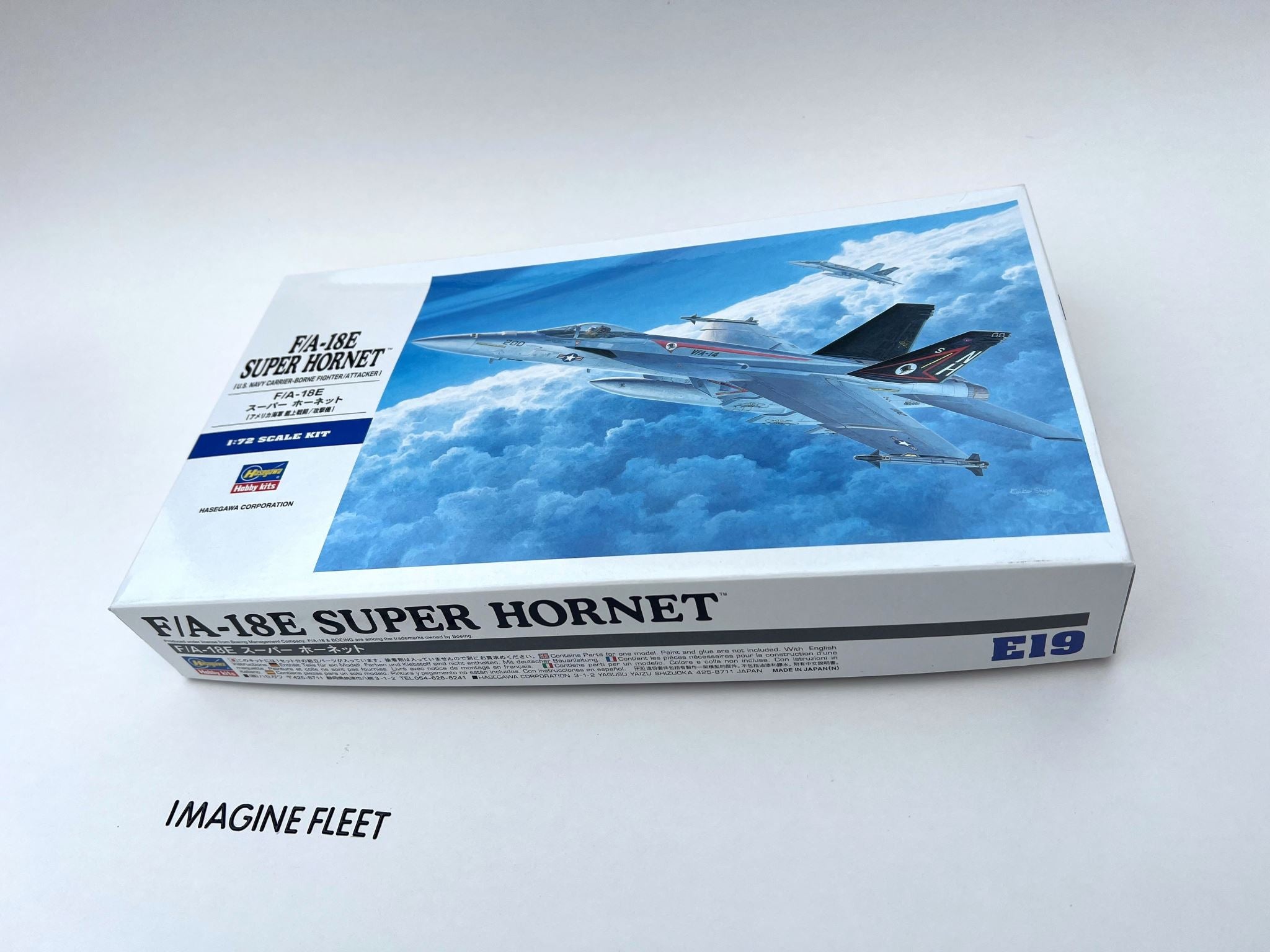Hasegawa 1/72 F/A-18E Super Hornet – U.S. Navy Jet Fighter (Kit 00549)