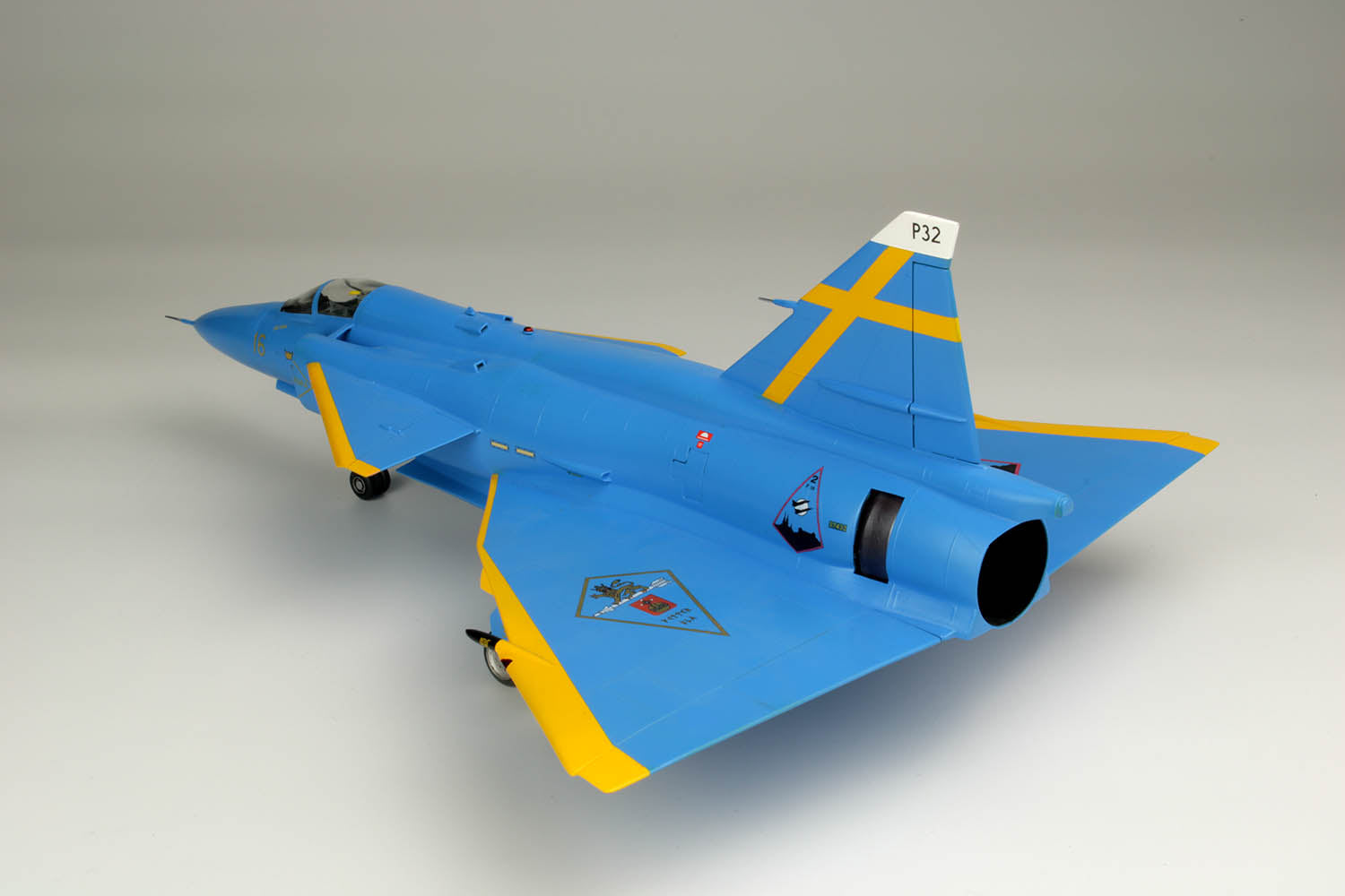 1/48 Swedish JA37 Jaktovigen Blue Peter Swedish  Painting Machine