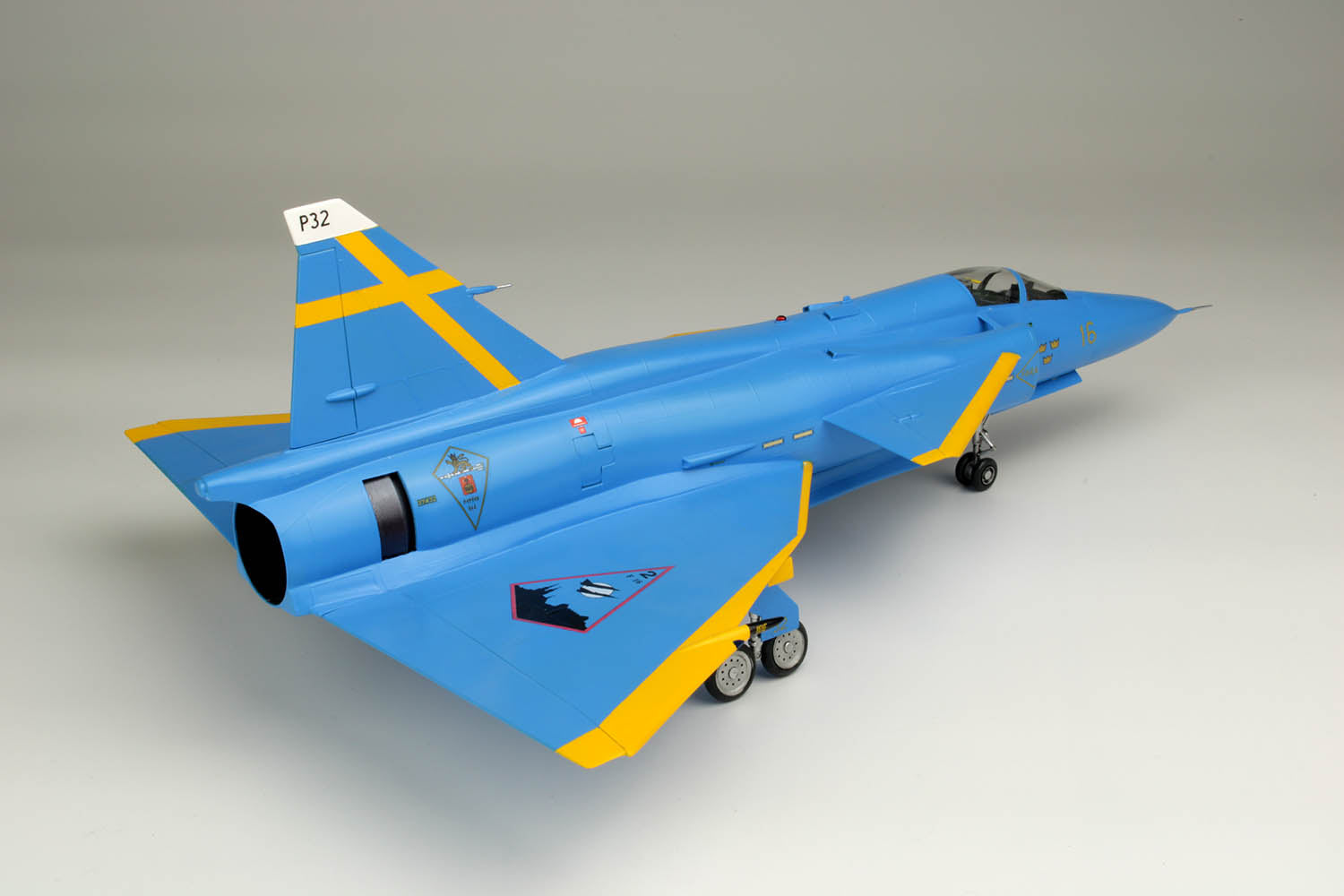 1/48 Swedish JA37 Jaktovigen Blue Peter Swedish  Painting Machine