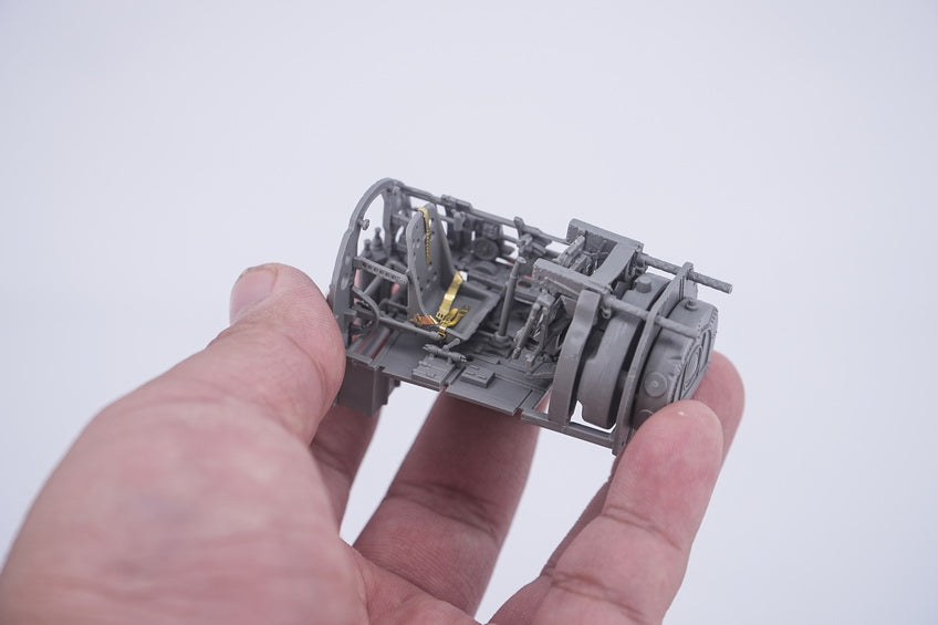 A6M2 Zero Fighter w/Interior of the Engine and Weapons Border BF-006 1:35