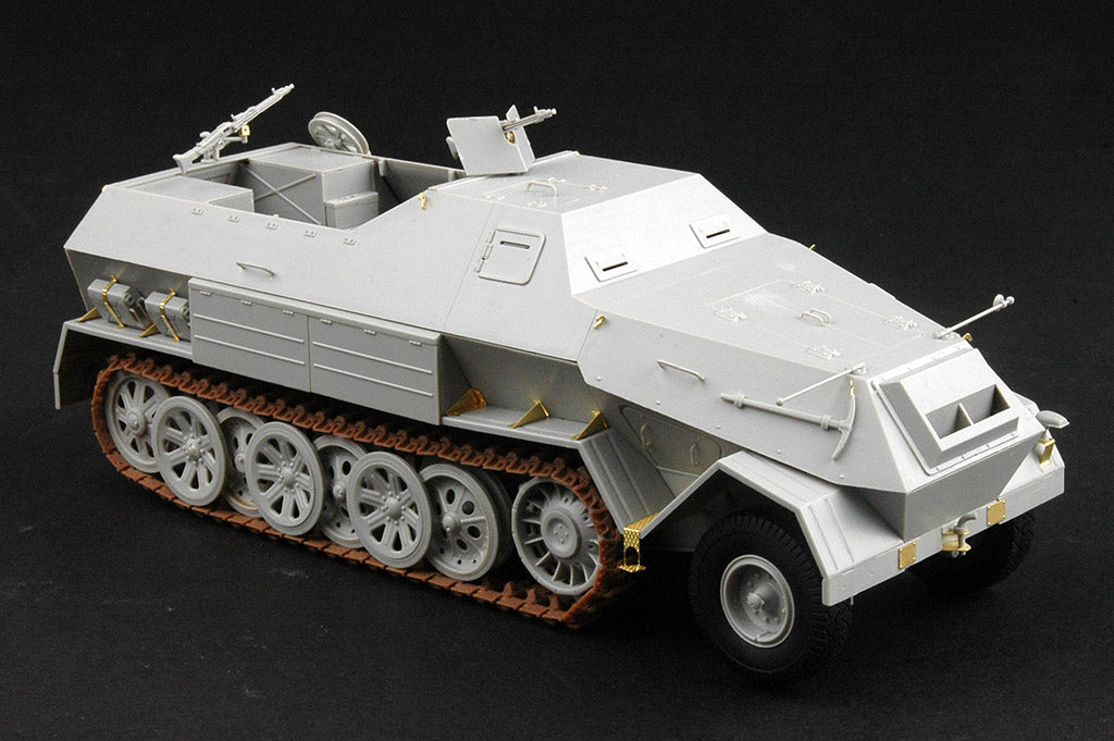 German Sd.Kfz. 8 DB10 Gepanzerte 12t Trumpeter | No. 01584 | 1:35