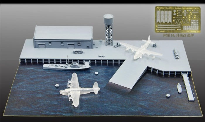 FlyHawk 1/700 Royal Navy Seaplane Dockside Base – FH1161