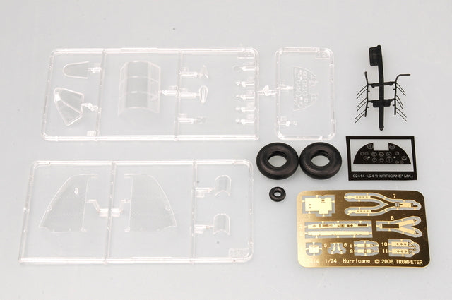 Trumpeter 1/24 Hurricane Mk.I WWII Fighter Aircraft Model Kit 02414