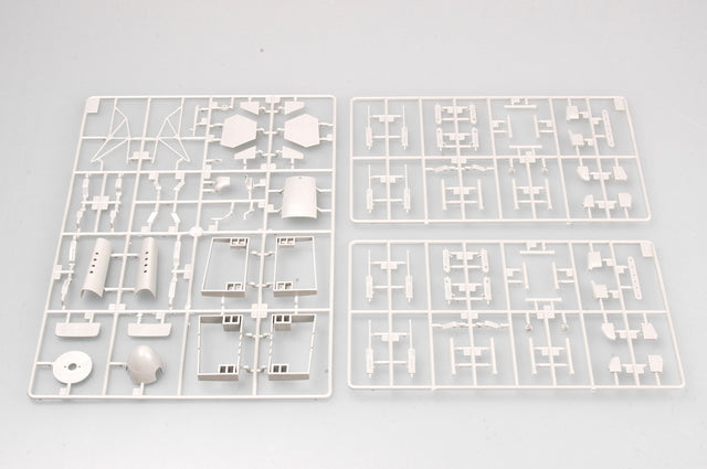 Trumpeter 1/24 Hurricane Mk.I WWII Fighter Aircraft Model Kit 02414