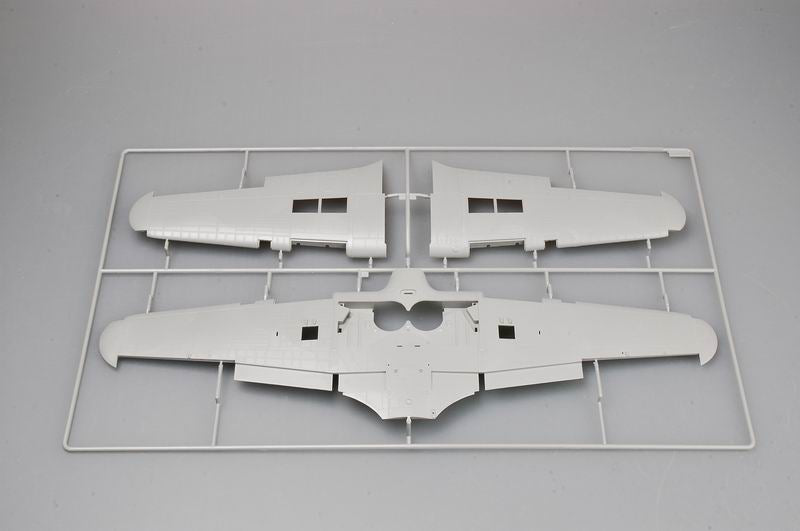 Trumpeter 1/24 Scale Hawker Hurricane Mk.II D/Trop 02417 Plastic Model Kit