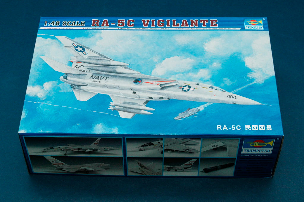Trumpeter 1/48 North American RA-5C Vigilante Cold War Reconnaissance Aircraft Plastic Model Kit 02809