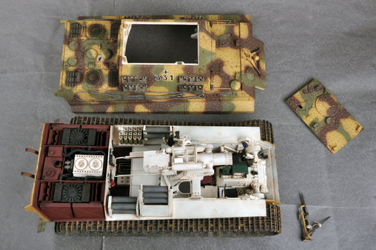 Trumpeter 1/16 Sd.Kfz.186 Jagdtiger German Heavy Tank Destroyer 00923