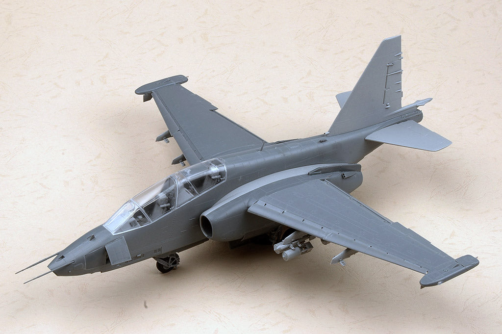Su-25UB "Frogfoot B" – Trumpeter 1/32 (No. 02277)