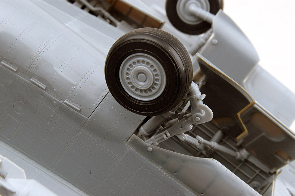 Su-25UB "Frogfoot B" – Trumpeter 1/32 (No. 02277)