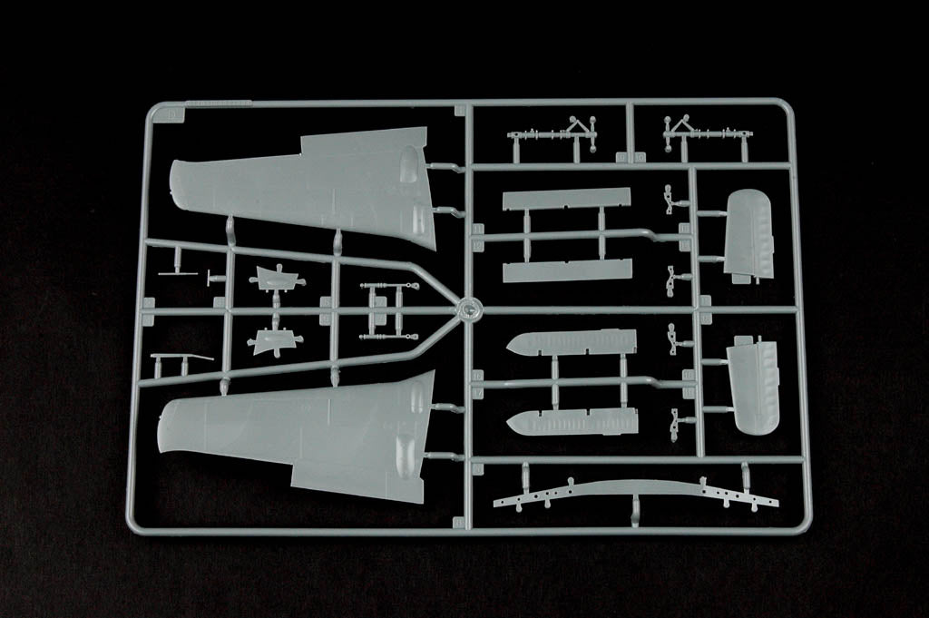 HobbyBoss 1/48 Focke-Wulf Ta 152 C-0 81701 WWII German Luftwaffe Fighter Aircraft Model Kit NZ Stock