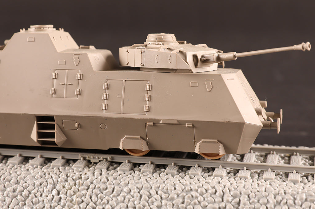 HobbyBoss 1/72 German Panzerjäger-Triebwagen 51 82953 WWII German Armoured Anti-Tank Railway Vehicle Plastic Model Kit NZ Stock
