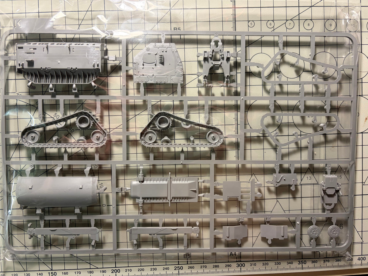 Takom 1/72 Caterpillar D9 Heavy Bulldozer Limited Edition 5002S Construction Vehicle Plastic Model Kit NZ Stock