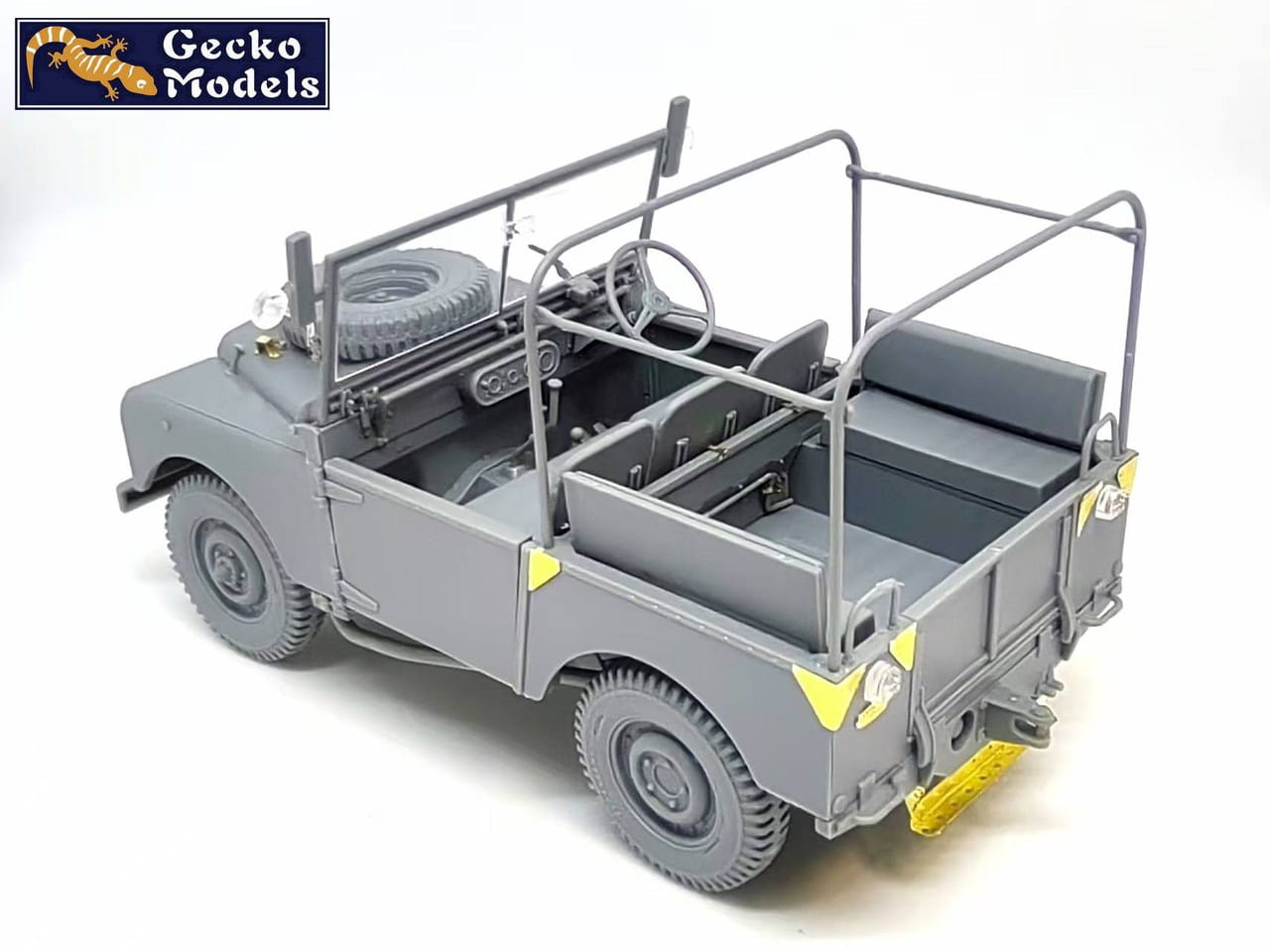 Gecko Models 35GM0062 - 1:35 British FV18001 Mk.1 80in 4x4 Utility Vehicle w/ Canvas Roof Top Early Prod