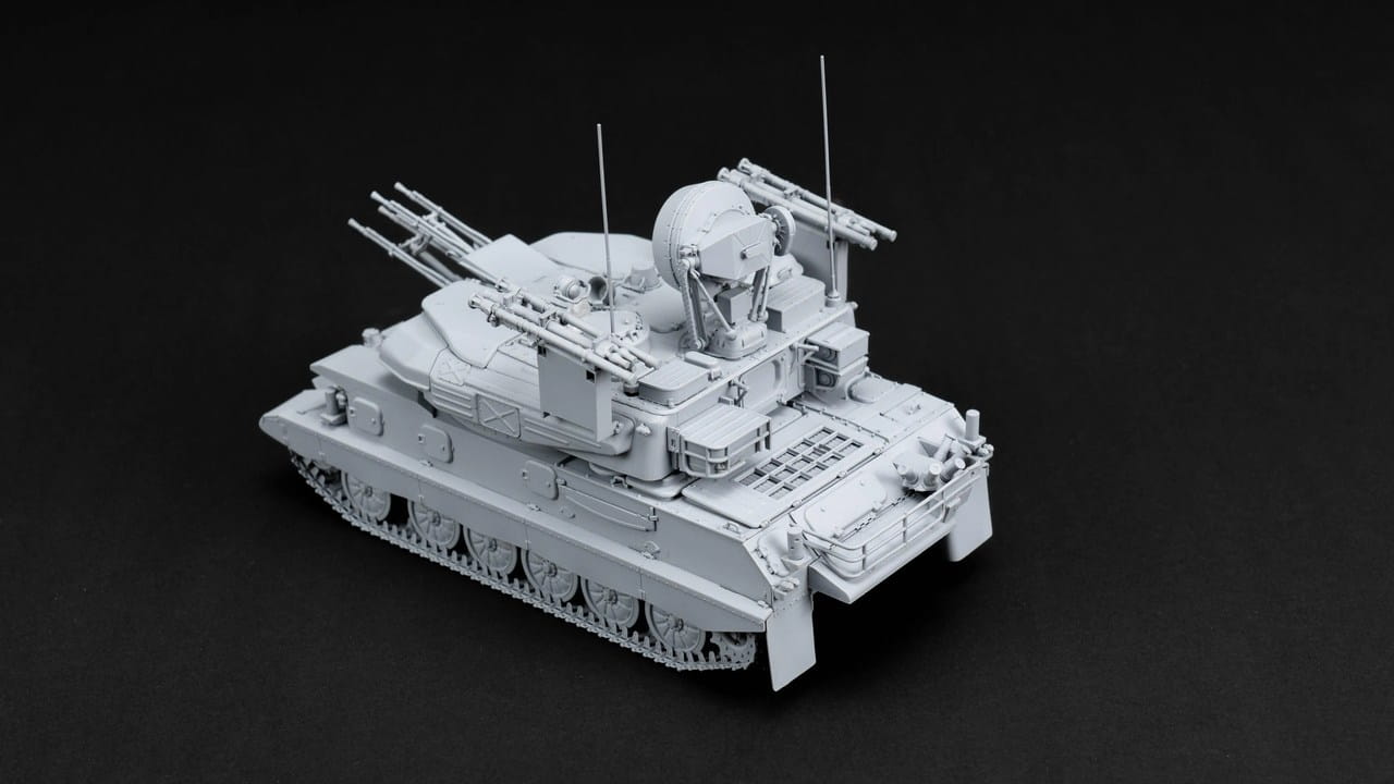 Zimi Model 1:35 scale ZSU-23-4 M2/M4 Soviet Self-Propelled Anti-Aircraft Gun 35124 scale model kit