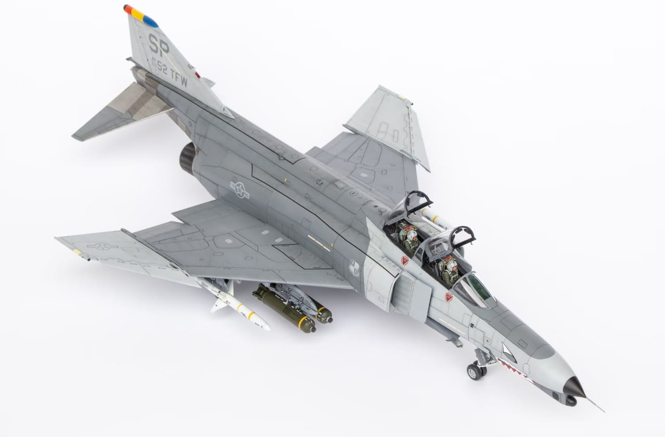 Meng Model 1/48 Scale McDonnell Douglas F-4G Phantom II Wild Weasel LS-015 Plastic Model Kit NZ Stock